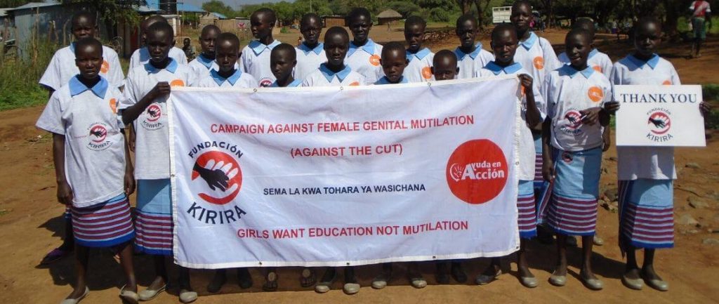 Manifestações contra mutilação genital feminina